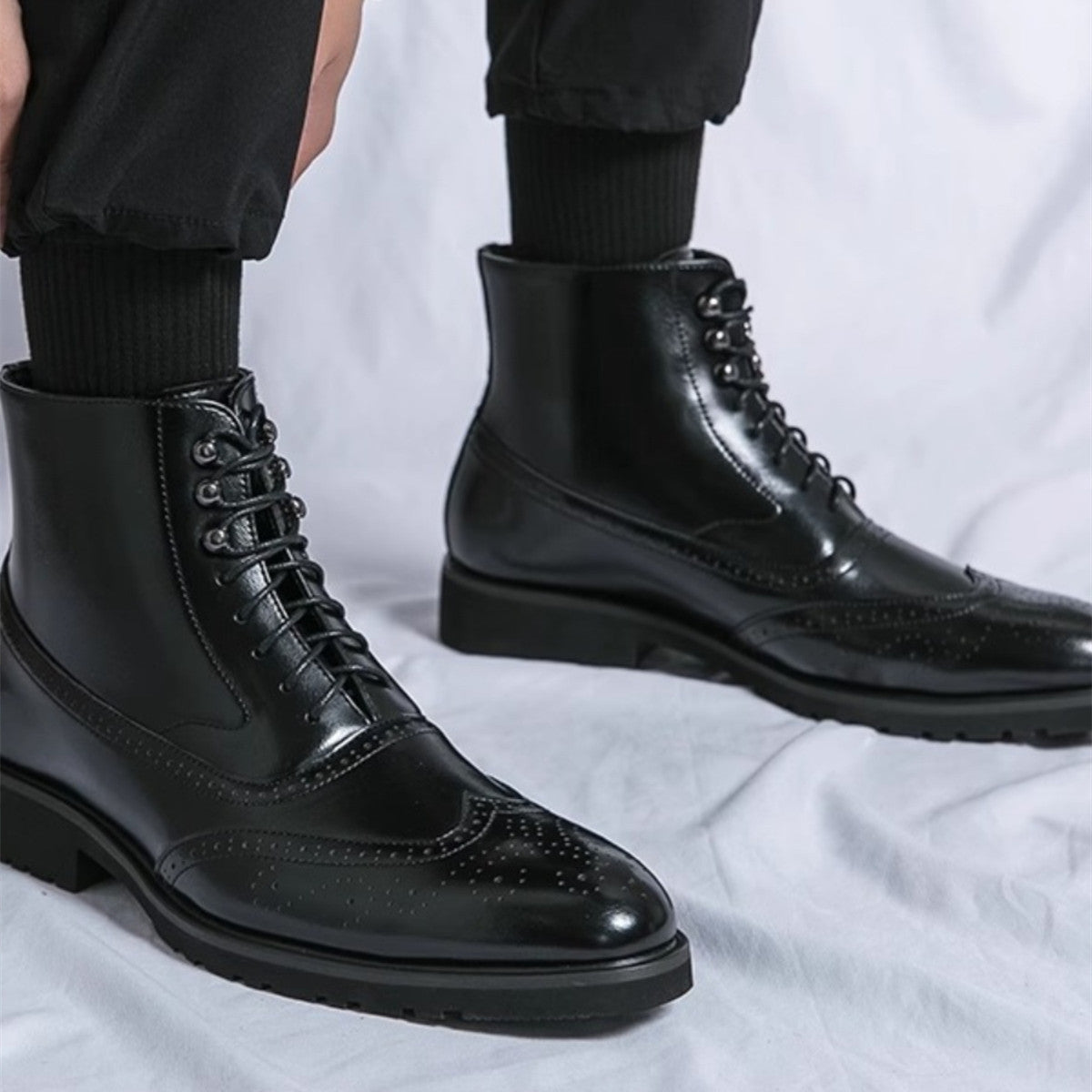 Mens Thick Sole Mid Top Shoes