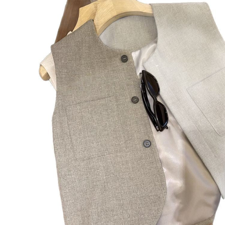 Loose Round Neck Sleeveless Suit For Women